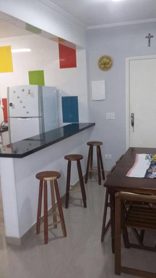 Guaruja, Apto A 150 Metros Da Praia - Enseada Zewnętrze zdjęcie